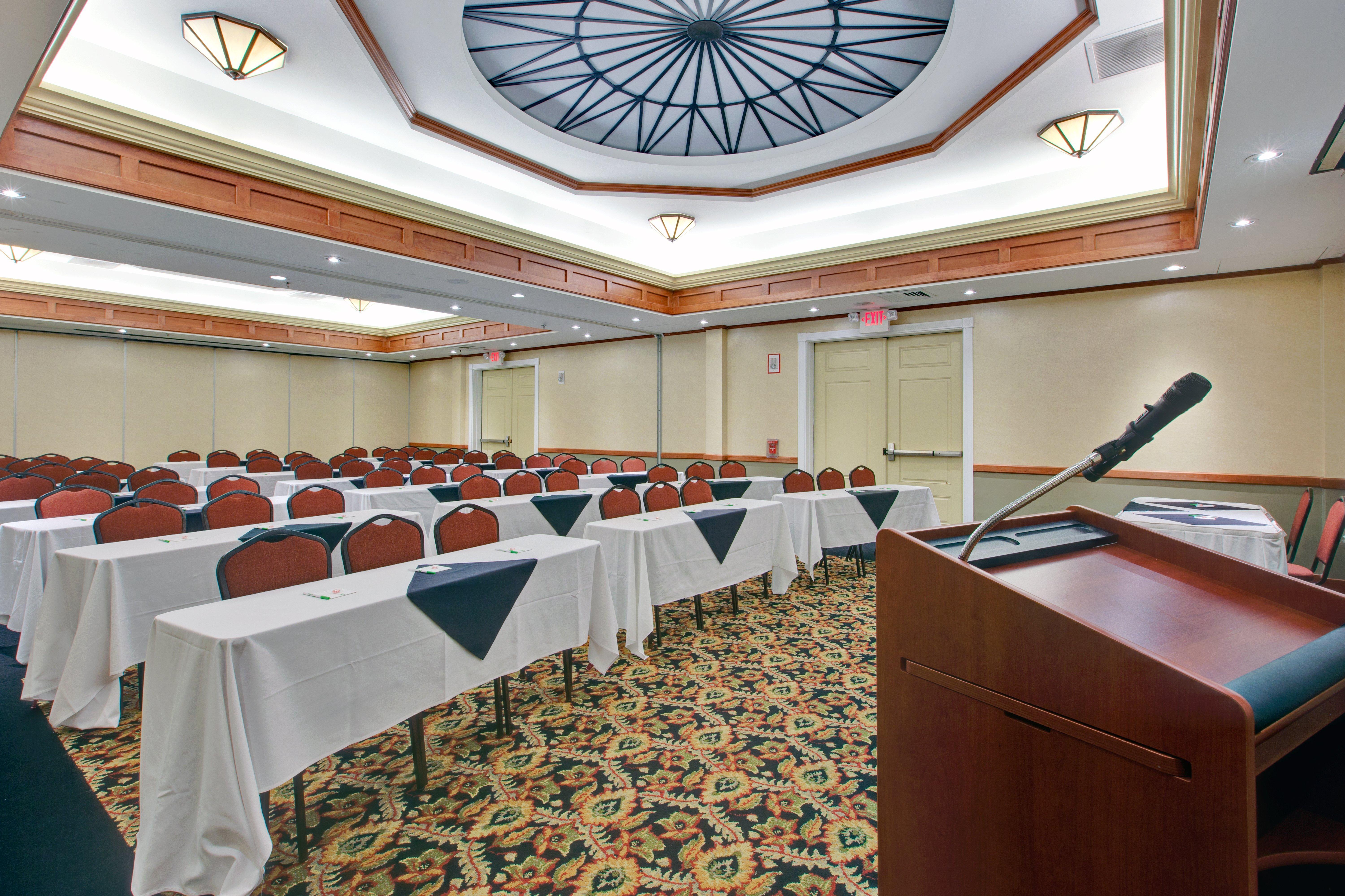 Holiday Inn South Burlington, An Ihg Hotel Ngoại thất bức ảnh