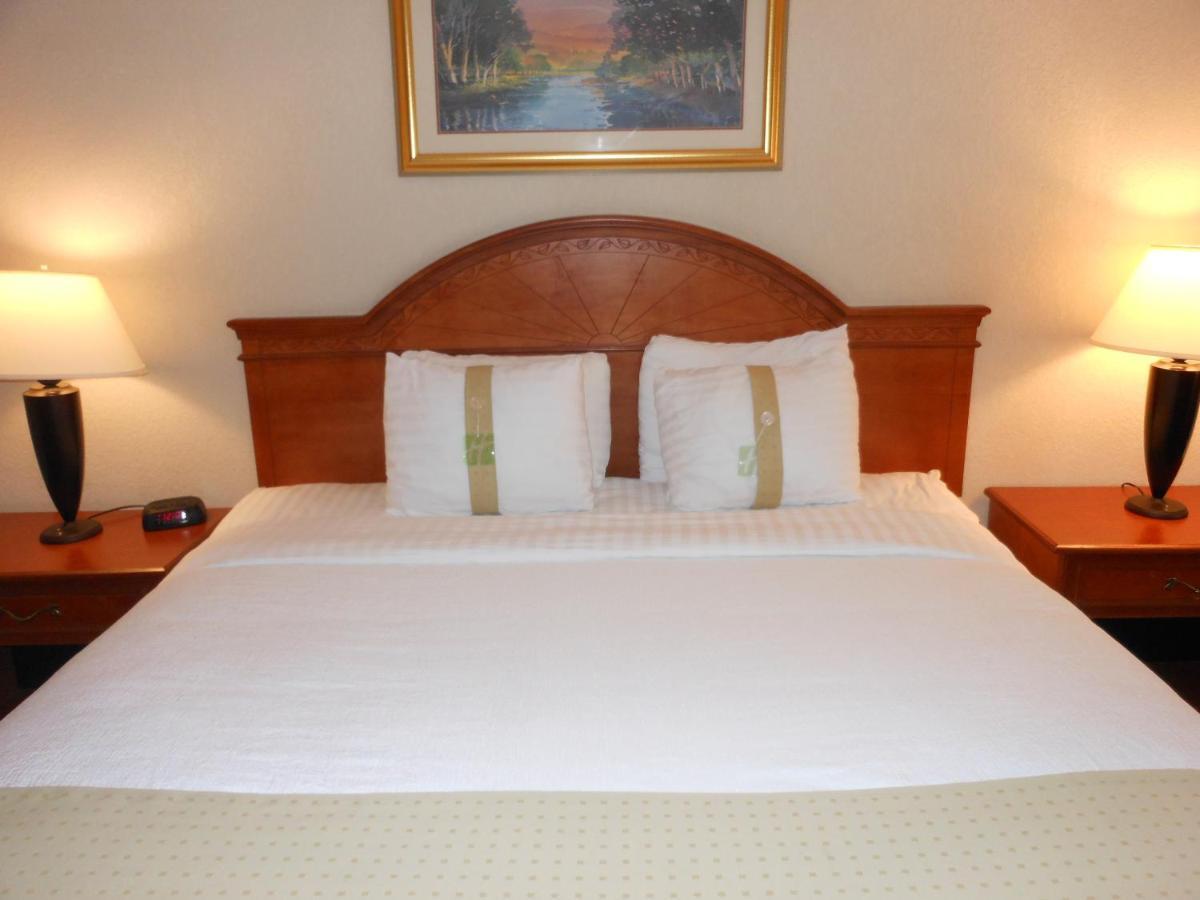 Holiday Inn South Burlington, An Ihg Hotel Phòng bức ảnh
