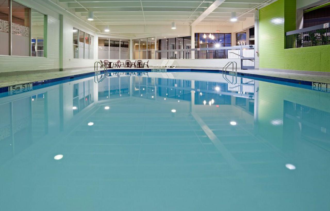 Holiday Inn South Burlington, An Ihg Hotel Ngoại thất bức ảnh
